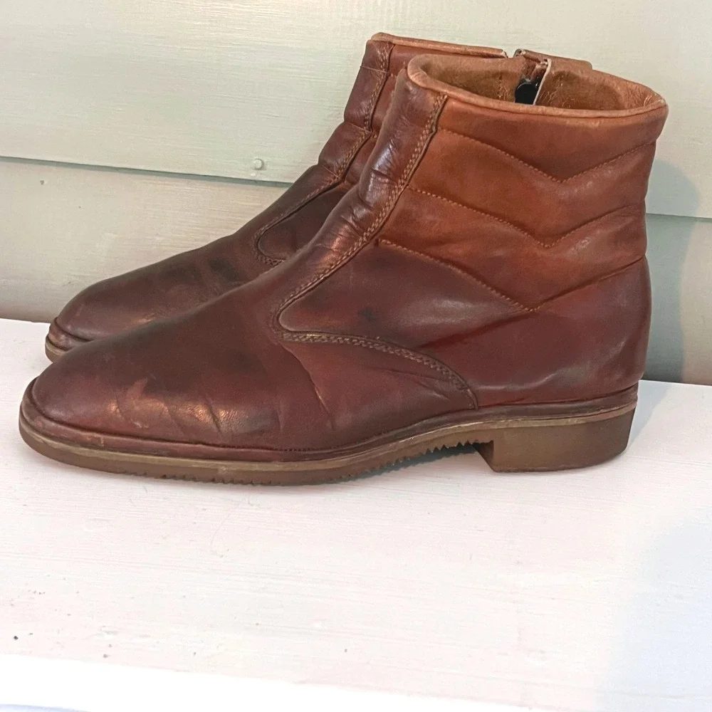 The Florsheim Shoe Beetle Boots Zip Vibram Vintage 8.5 D Chevron Hipster